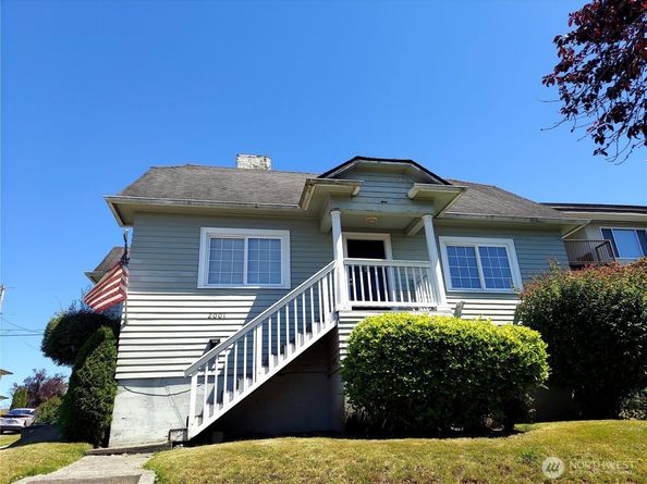 2001 Grand Avenue, Everett WA 98201