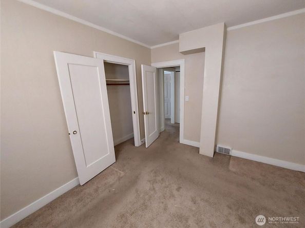 2001 Grand Avenue, Everett WA 98201