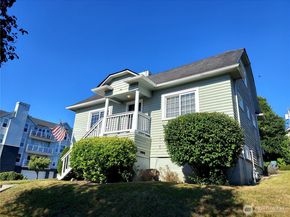 2001 Grand Avenue, Everett WA 98201