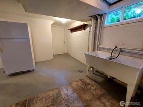 2001 Grand Avenue, Everett WA 98201
