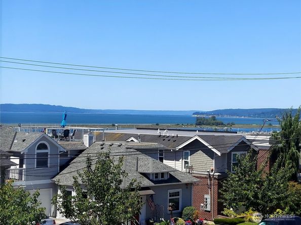 2001 Grand Avenue, Everett WA 98201