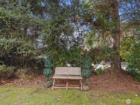 11419 99th Place NE 102, Kirkland WA 98033