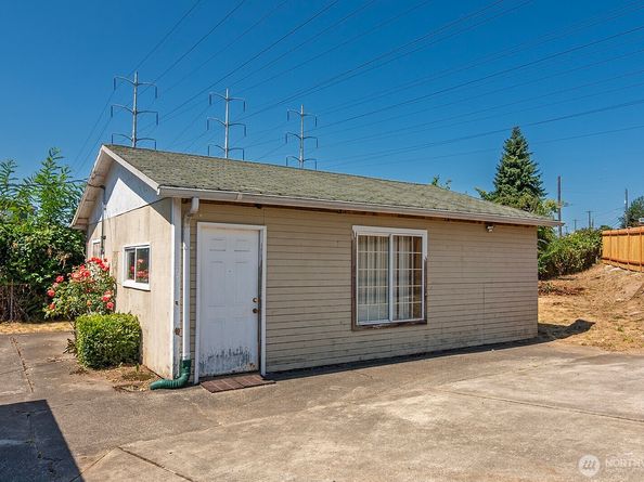 7660 S 126th Street, Seattle WA 98178