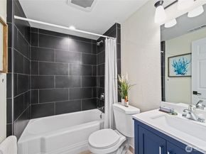 13548 Ashworth Avenue N, Seattle WA 98125