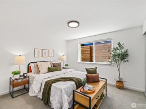 13548 Ashworth Avenue N, Seattle WA 98125