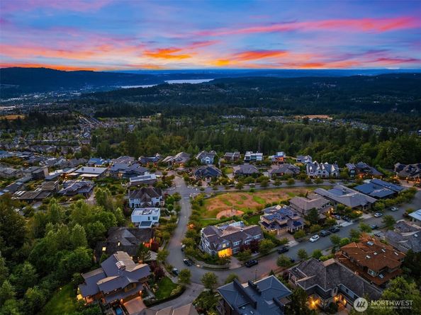 3493 NE Harrison Street, Issaquah WA 98029