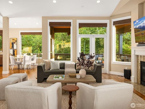 3493 NE Harrison Street, Issaquah WA 98029