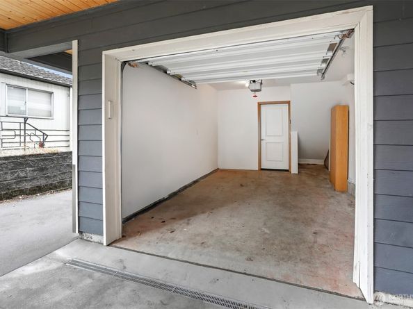 516 B N 46th Street, Seattle WA 98103