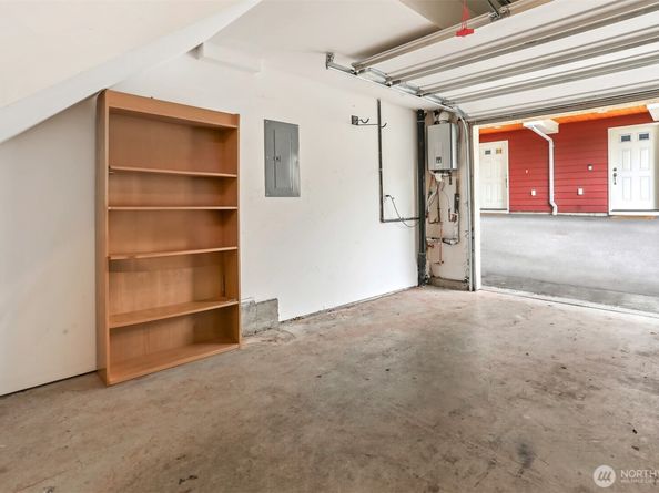 516 B N 46th Street, Seattle WA 98103