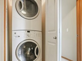 516 B N 46th Street, Seattle WA 98103