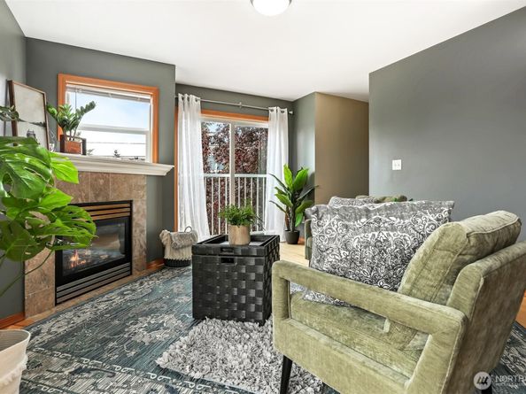 516 B N 46th Street, Seattle WA 98103