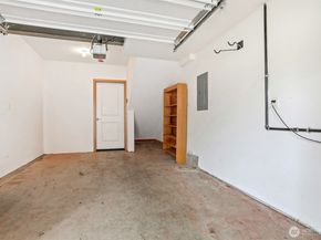 516 B N 46th Street, Seattle WA 98103