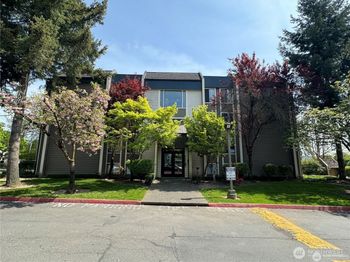 611 SW 5th Court