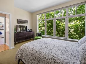 17 W Mercer Street 300, Seattle WA 98119
