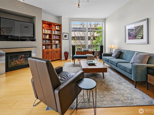 17 W Mercer Street 300, Seattle WA 98119
