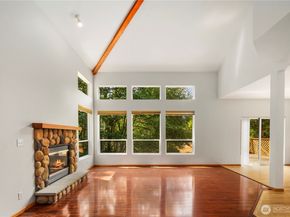 1610 NE Mt Kamela Court, Poulsbo WA 98370