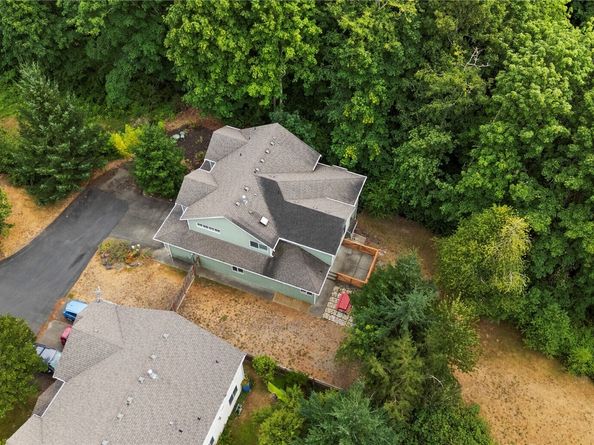 1610 NE Mt Kamela Court, Poulsbo WA 98370