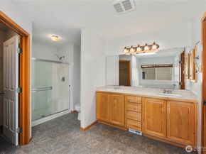 1610 NE Mt Kamela Court, Poulsbo WA 98370