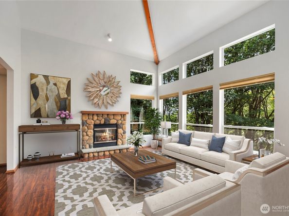 1610 NE Mt Kamela Court, Poulsbo WA 98370