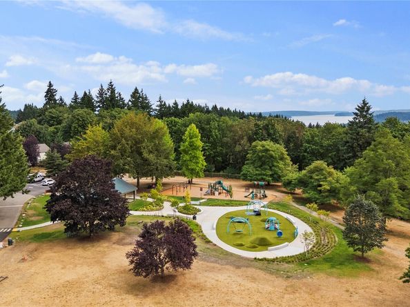 1610 NE Mt Kamela Court, Poulsbo WA 98370