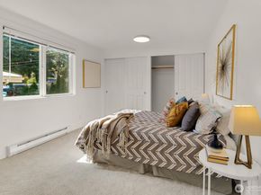 939 N 101st Street 101, Seattle WA 98133