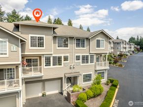18636 NE 55th Way, Redmond WA 98052