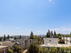 972 N Allen Place, Seattle WA 98103