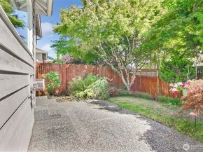 18729 19th Drive SE, Bothell WA 98012