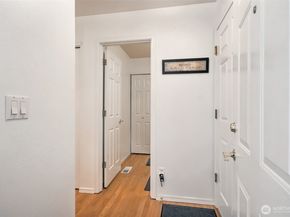 18729 19th Drive SE, Bothell WA 98012