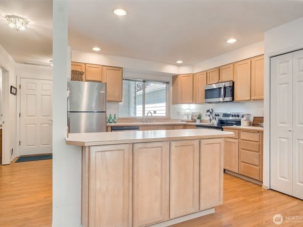18729 19th Drive SE, Bothell WA 98012