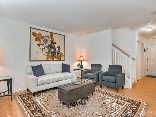 18729 19th Drive SE, Bothell WA 98012