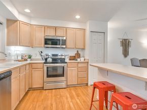 18729 19th Drive SE, Bothell WA 98012