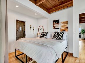 108 E Lake Stevens Road, Lake Stevens WA 98258