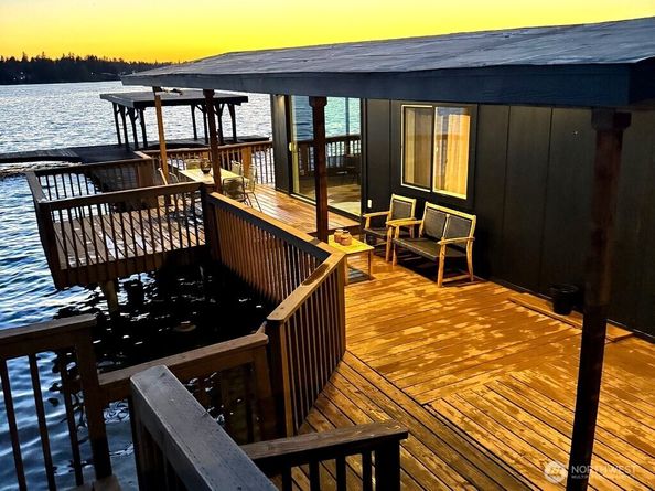 108 E Lake Stevens Road, Lake Stevens WA 98258