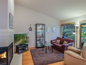 3642 254th Avenue SE, Sammamish WA 98029