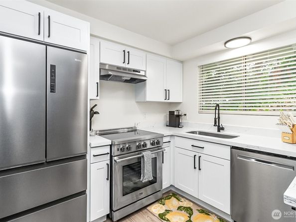 2919 95th Drive SE, Lake Stevens WA 98258