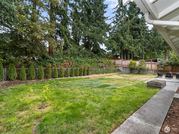 2919 95th Drive SE, Lake Stevens WA 98258