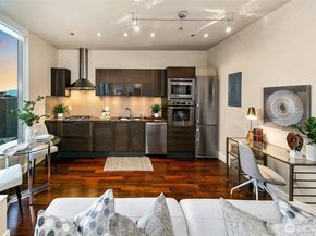 737 Olive Way 3710, Seattle WA 98101