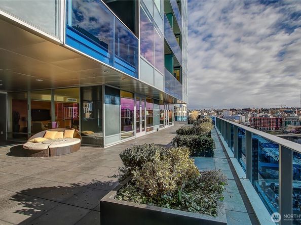 737 Olive Way 3710, Seattle WA 98101