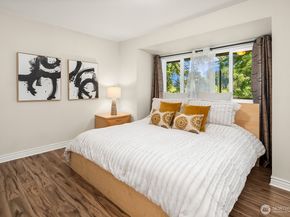 18460 NE Woodinville Duvall Place, Woodinville WA 98077