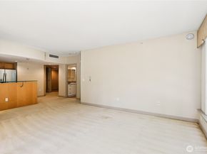 2929 1st Avenue 205, Seattle WA 98121