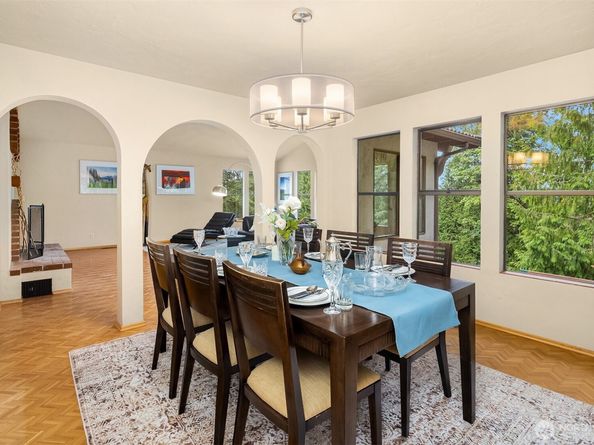 16409 NE 43rd Ct, Redmond WA 98052
