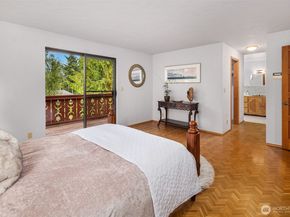16409 NE 43rd Ct, Redmond WA 98052