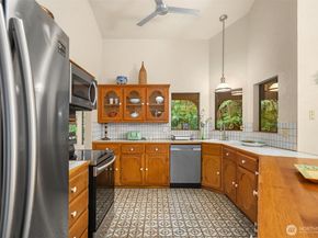 16409 NE 43rd Ct, Redmond WA 98052