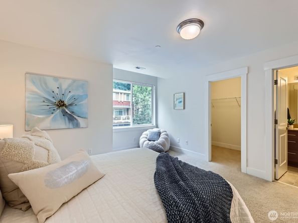 9064 177th Place NE, Redmond WA 98052