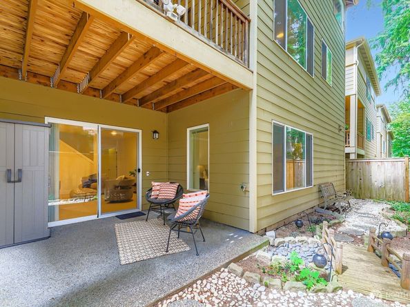 9064 177th Place NE, Redmond WA 98052