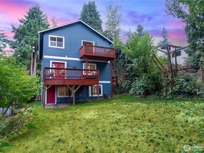 1528 NE 97th St, Seattle WA 98115