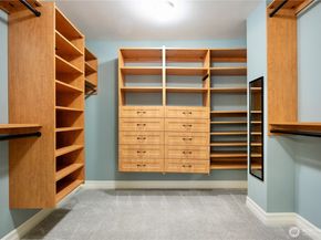1528 NE 97th St, Seattle WA 98115