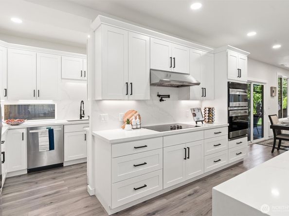 7211 126th Avenue NE, Kirkland WA 98033