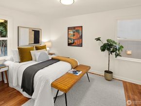 2920 11th Avenue W, Seattle WA 98119